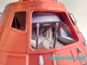 1/32/48 Scale Apollo Program Apollo 11 Re-entry Capsule Astronaut Model Toy Gift
