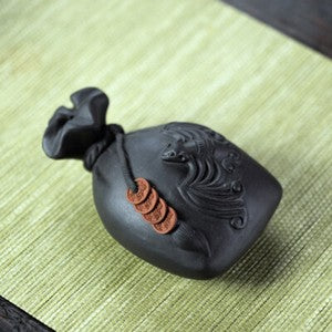 Yixing Zisha Tea Pet Bat Statue Wealthy Mascot Money Coin Tea Play Creative New