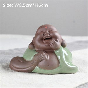 China Novelty Tea Play Statue Pee Doll Smile Buddha Monk Wealth Bring Tea Pet