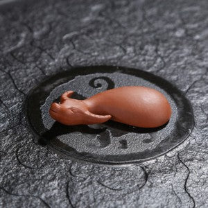 One Buffalo Tea Pet Tray Yixing Zisha Purple Clay China Ornament Household Car