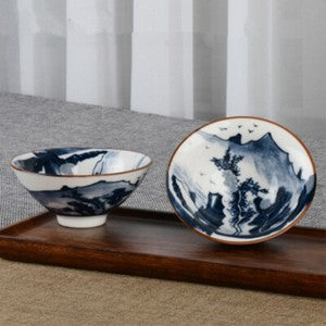 Blue-and-white porcelain tea cup for Pu'er tea Chinese kungfu tea cup Jingdezhen