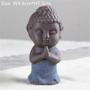 China Novelty Tea Play Statue Pee Doll Smile Buddha Monk Wealth Bring Tea Pet