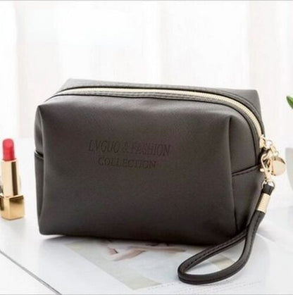 Large Cosmetic Bag Synthetic Leather Waterproof Zipper Makeup Traveling Case 1PC