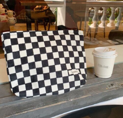 Embroidery Cosmetic Bag Clutch Bag Large Makeup Organizer Pouch 5*18*25 CM 50G