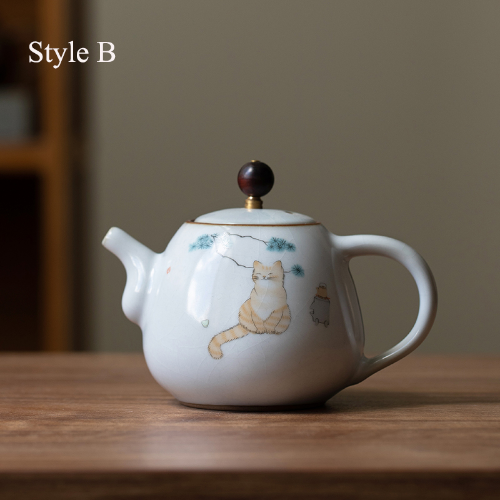 Cute Cat Ceramic Teapot Traditional Chinese Tea Pot 280ml