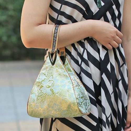 Flowers Embroidery Small Handbag Shopper Purse Triangle Bag Clutch 20*16*6 CM