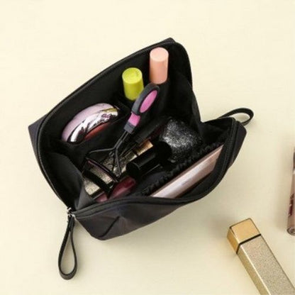 Cosmetic Bag Makeup Pouch Toiletry Waterproof Makeup Organizer Cases 16*10*7 CM