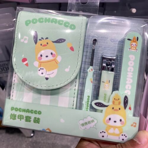 Kuromi My Melody Cinnamoroll Pochacco Portable Nail Clipper Ear Scoop Set