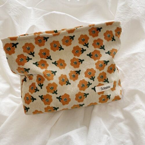 Embroidery Cosmetic Bag Clutch Bag Large Makeup Organizer Pouch 5*18*25 CM 50G