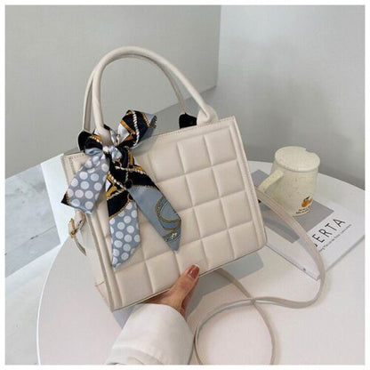 Single Strap Handbag Fashion Purse Synthetic Leather Shoulder Bag 24*20*9 CM 1PC