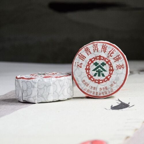 Chinese Tea 2019 Plum Blossom Cake Pu'er Raw Tea Cake 100g Yunnan Pu'er Tea