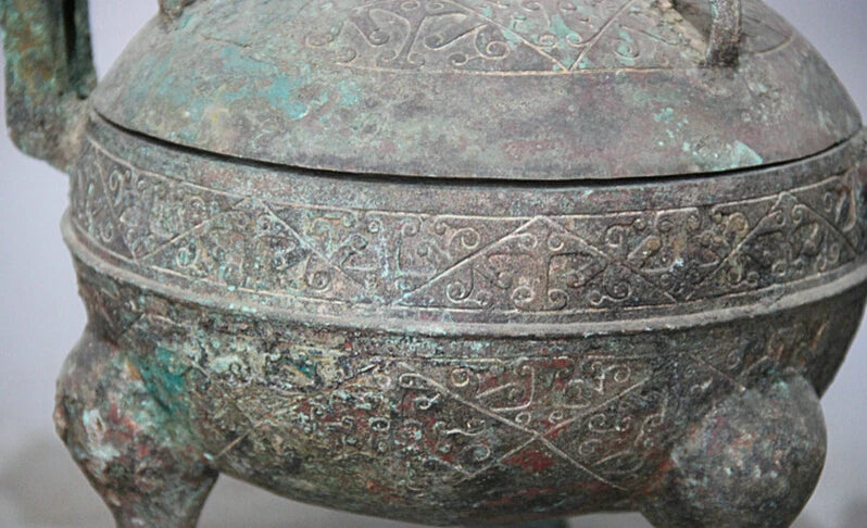 song voge gem S2236 10" Ancient Chinese dynasty Bronze 3 Foot handle water food vessel Pot Jar Crock
