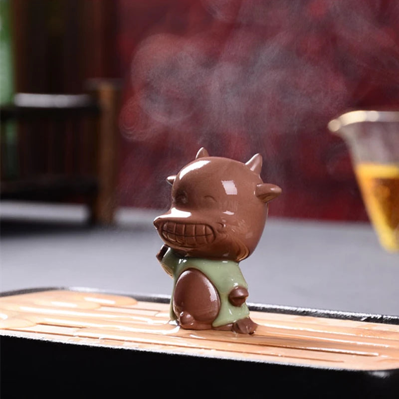 squirt pee tea pet yixing zisha purple clay happy ox home table decoration small size tea play creative ornament from China new