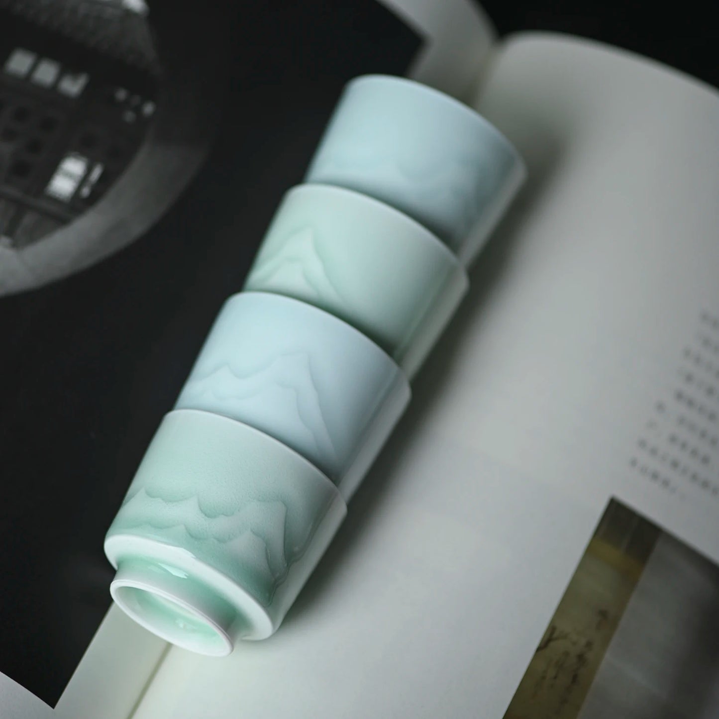 the film beans green glaze all hand carved mountains fragrance-smelling cup masters cup delicate teacups sample tea cup