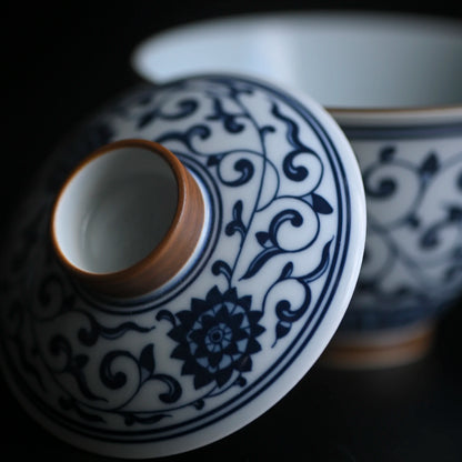 under the jingdezhen glaze porcelain hand-painted tureen handmade Chinese style tea bowl of ancient ceramic tea set