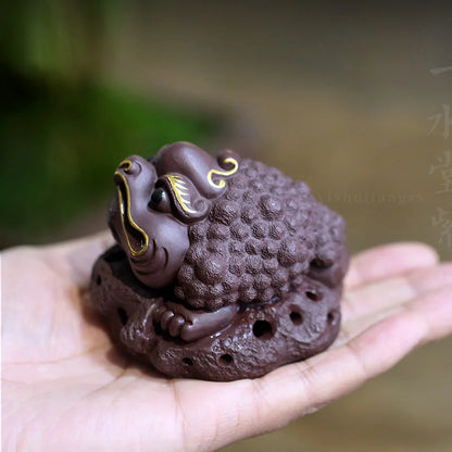 undressed ore purple sand tea pet play old paint three purple clay sculpture furnishing articles tea fine toad fortune