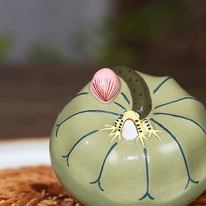 water spray tea pet yixing zisha purple clay frog statue on lotus leaf holder for lid of tea pot gaiwan ornament on sales