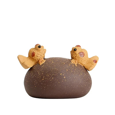 water squirt tea pet yixing zisha purple clay tea play golden fish playing on the stone house decoration handmade ornament China