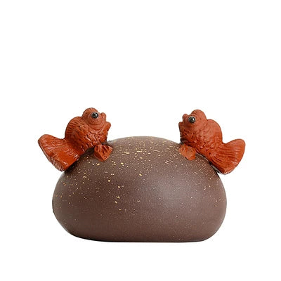 water squirt tea pet yixing zisha purple clay tea play golden fish playing on the stone house decoration handmade ornament China