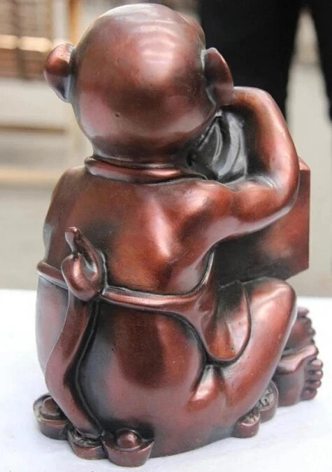 wholesale factory Chinese Red Copper Home Feng Shui Wealth Lucky Monkey Hold Blessing Seal Statue 25% off