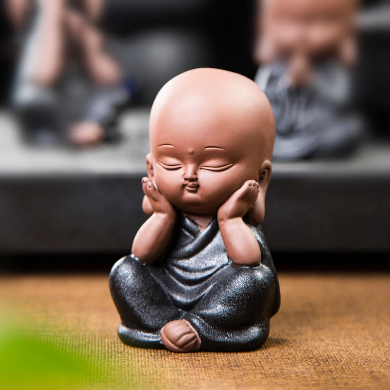 yixing zisha tea pet home decoration monk Zen style meditation monks Chinese handmade ornament small size purple clay tea play