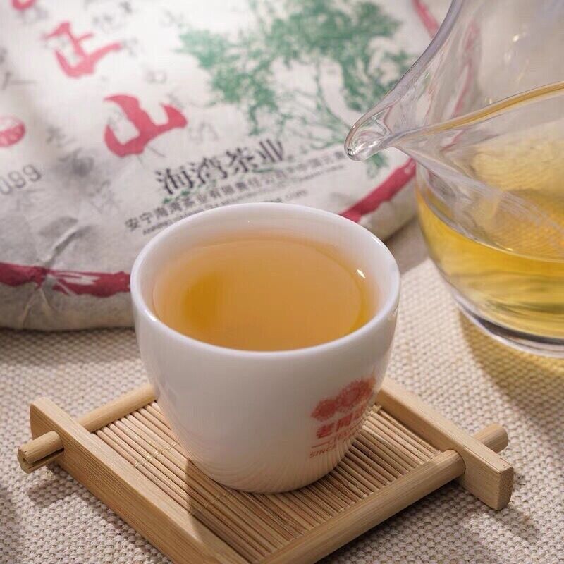 2021 Yunnan Haiwan Lao tong zhi YiWu Puer Tea Ma Hei Famous Old Tree Pu'erh 500g